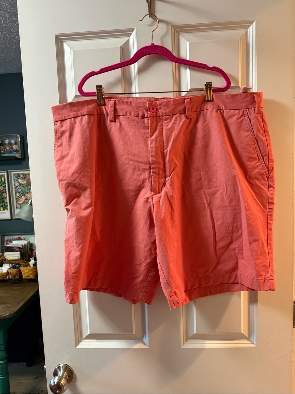 Vineyard Vines Coral Flat-Front Men's Shorts